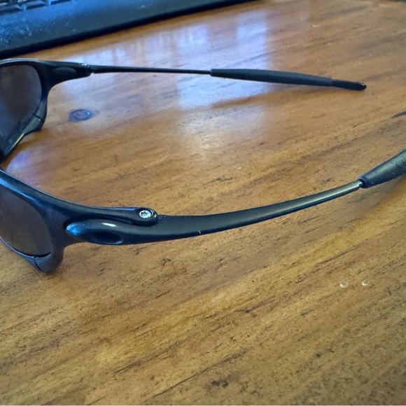 Oakley Juliet X Metal Carbon Sunglasses, Black Iridium Polarized - Picture 8 of 13